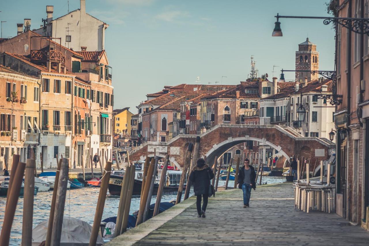 Ai Tre Archi Apartment Venesia Bagian luar foto